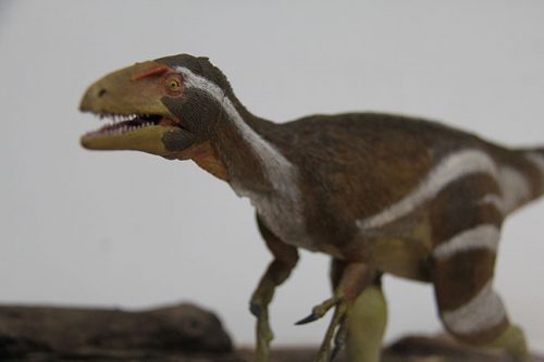 O primeiro dinossauro terópode (Coelurosauria, Theropoda) da base da Formação Romualdo (Albiana), Bacia do Araripe, Nordeste do Brasil.